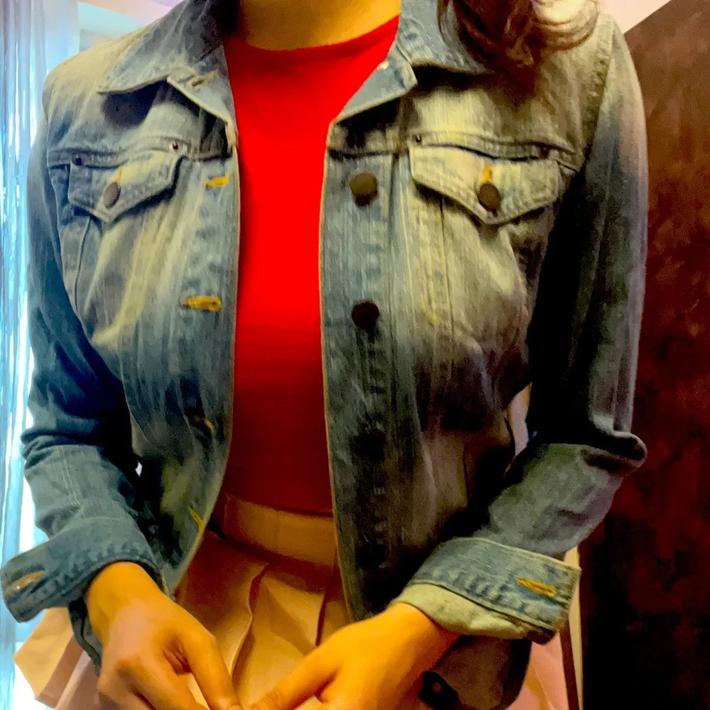 Forever 21 Blue Washed Denim Jacket - Picture 4 of 9